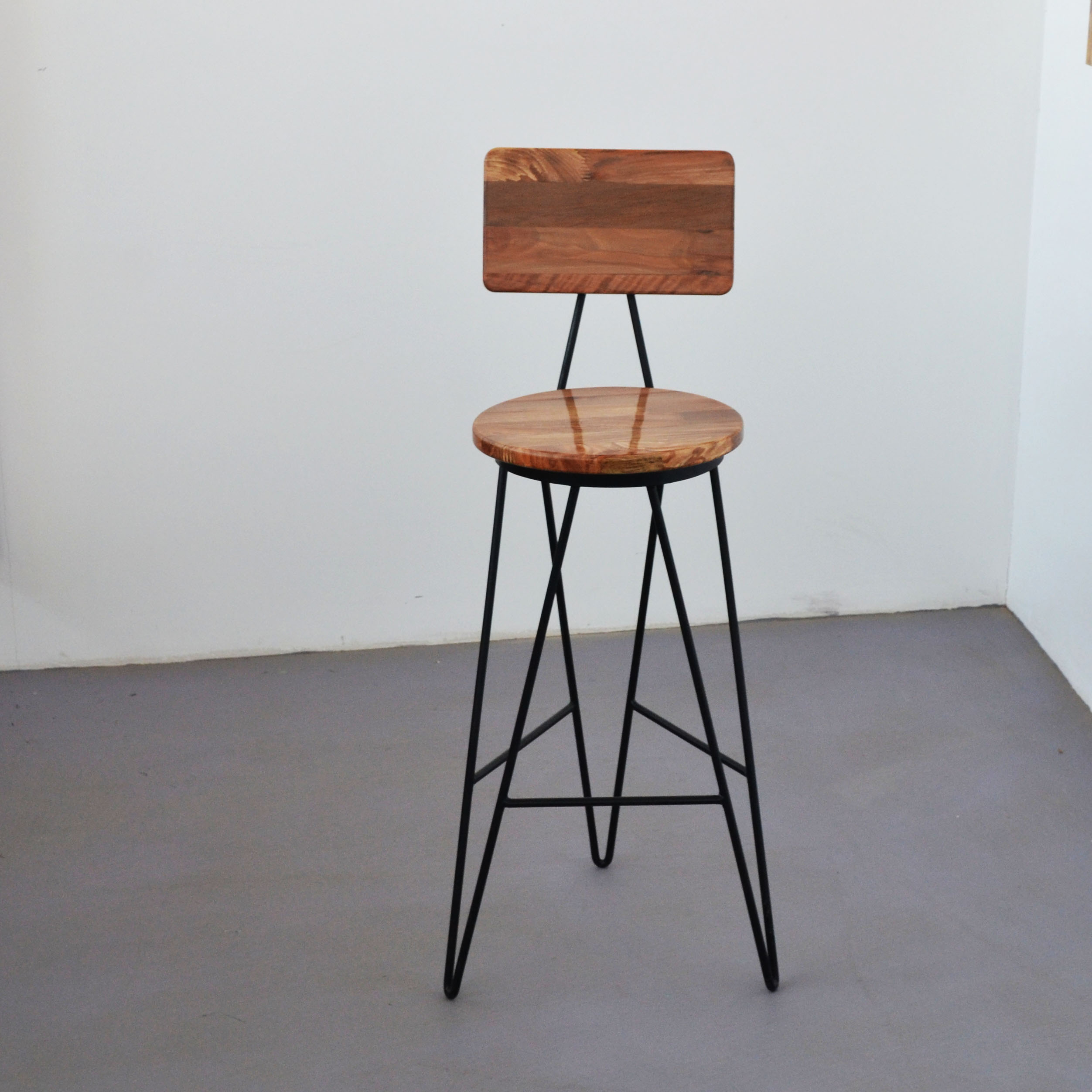 Ken Bar Chair