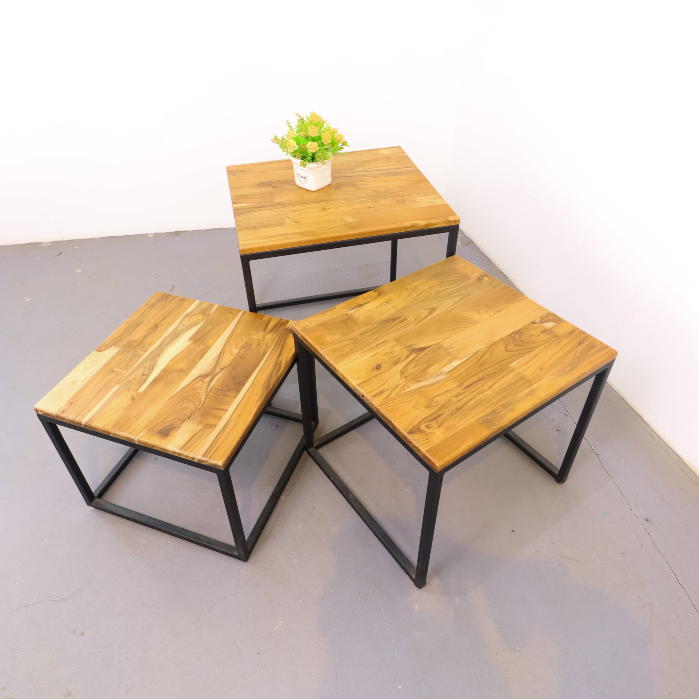 Mina Nest Of Tables