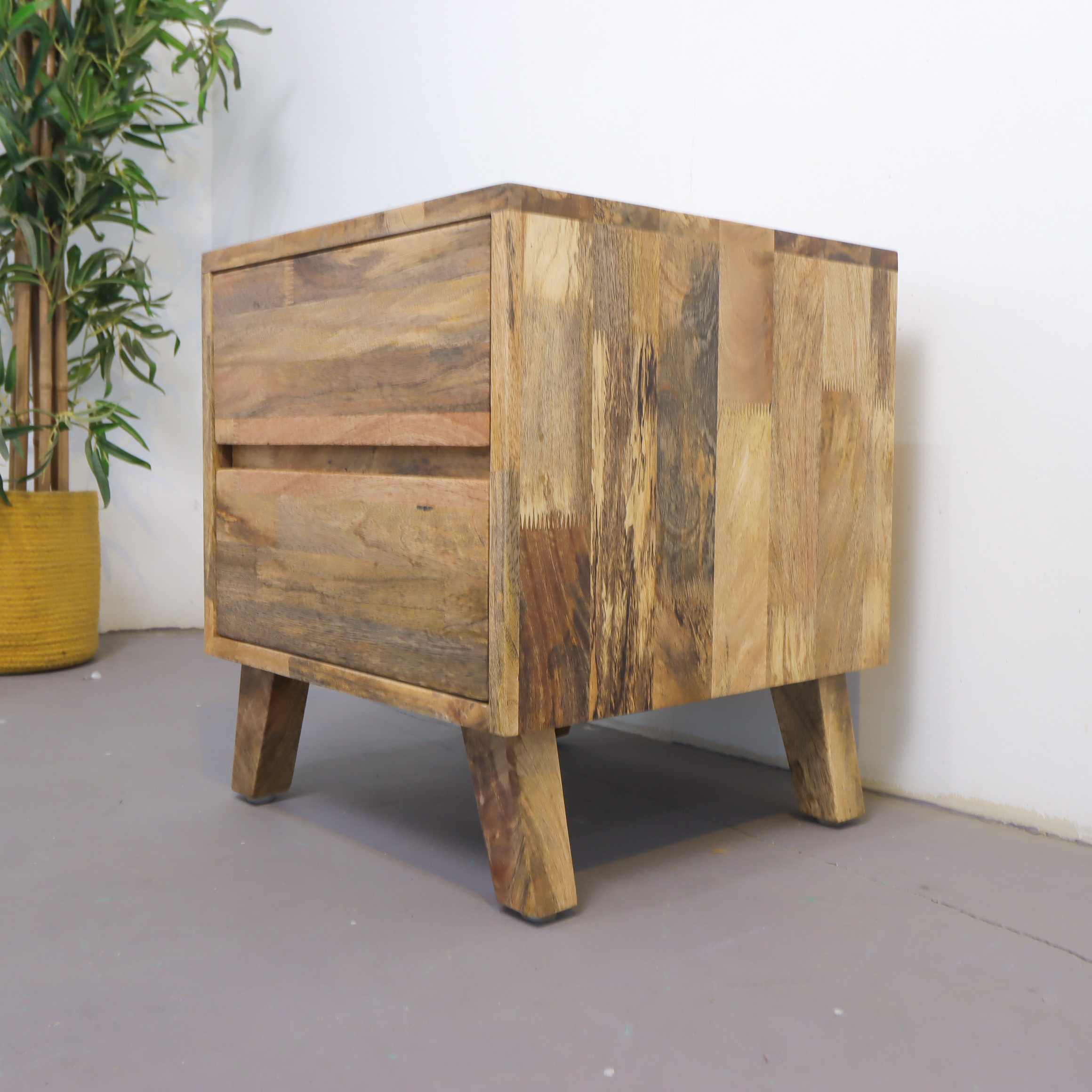 Pansy Side Table
