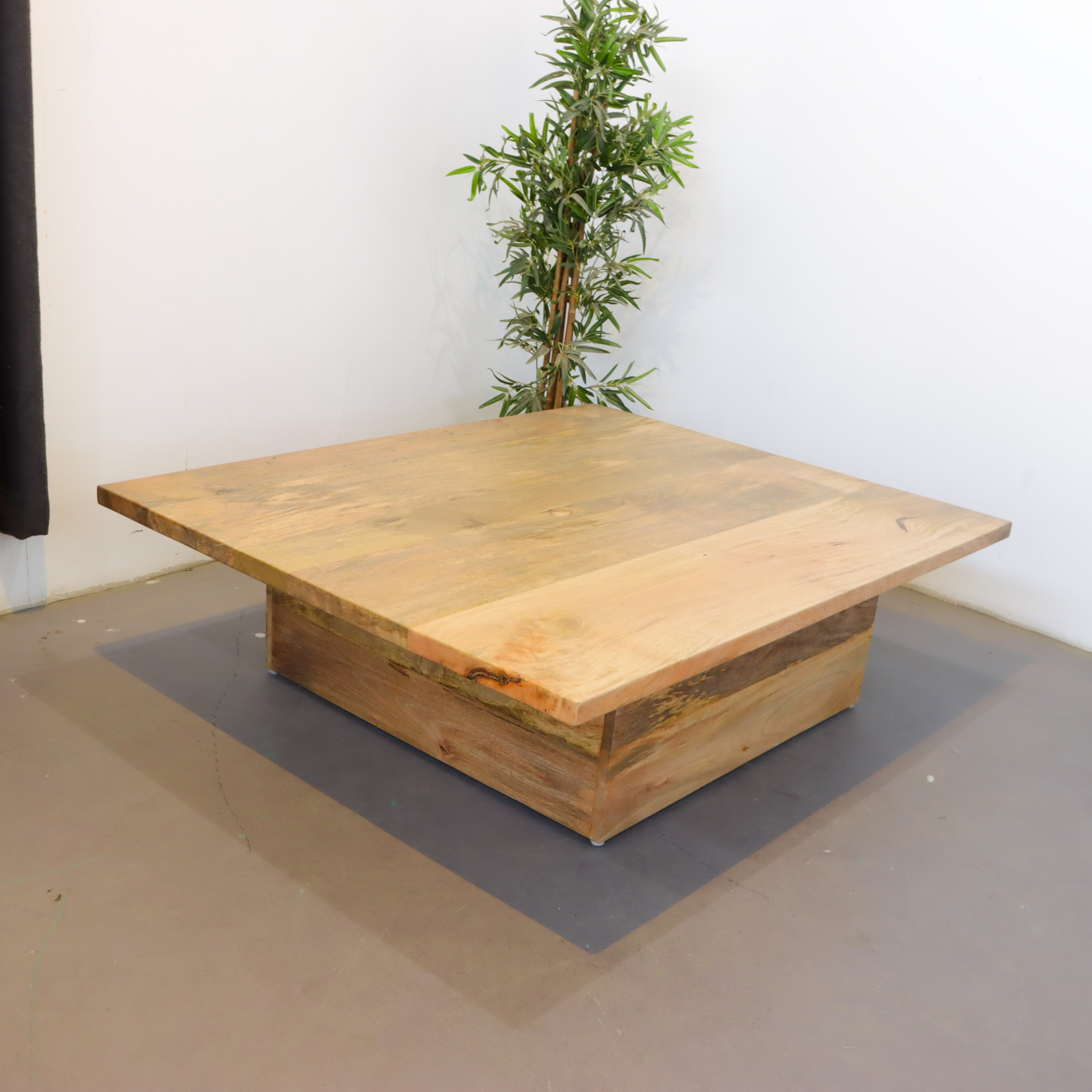 Lakpa Coffee Table