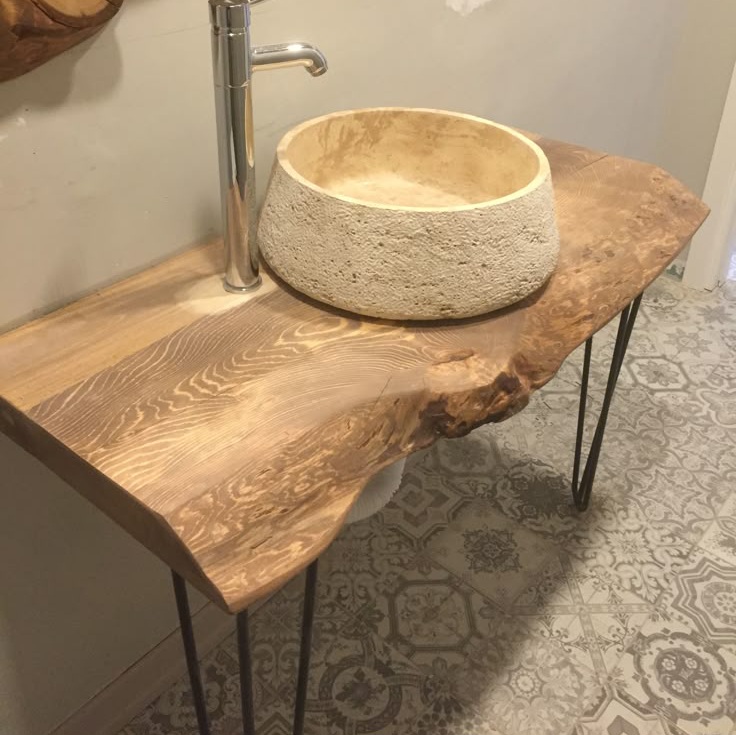 EdgeFlow Live Vanity with Herpin Legs