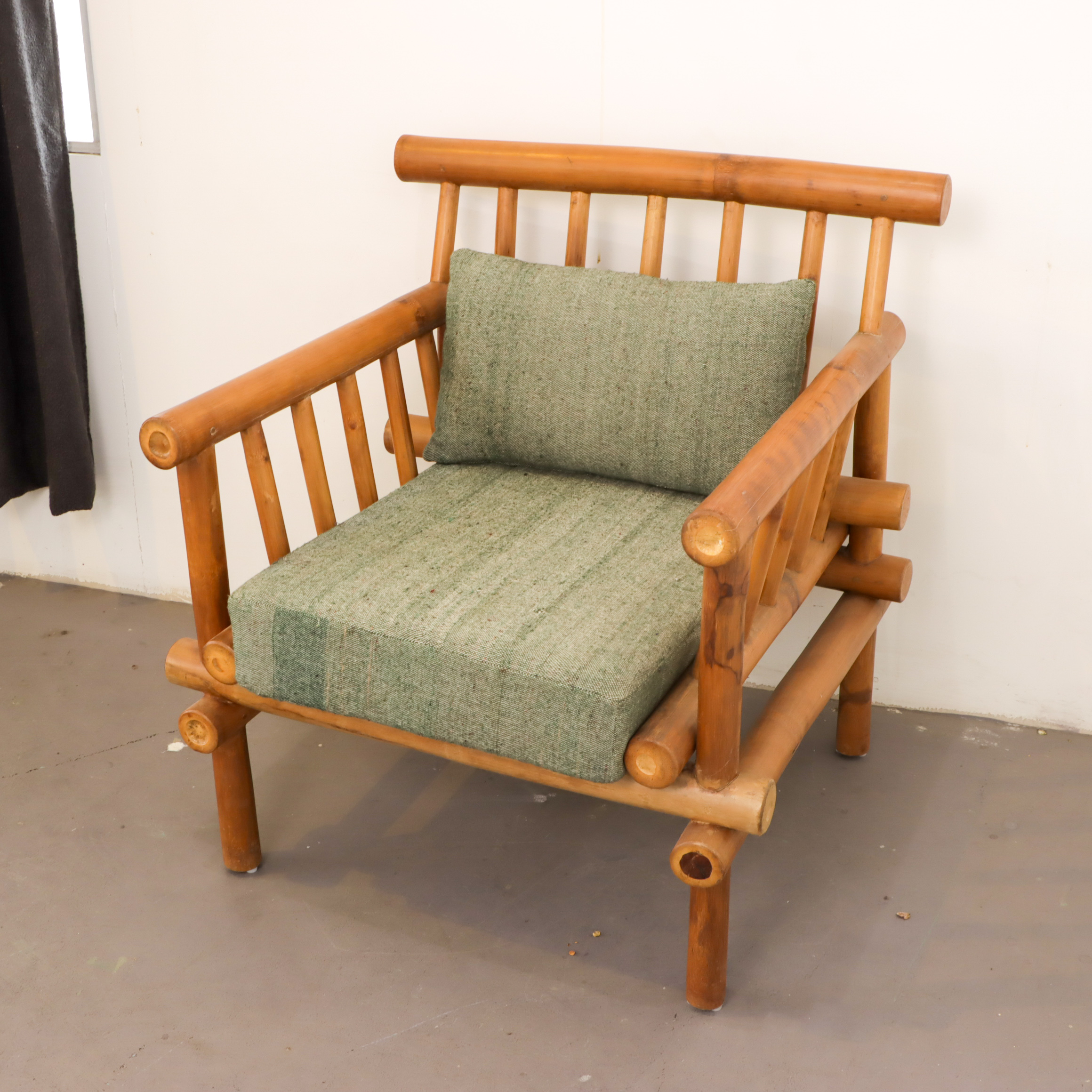 Bamboo Royal Single Seater